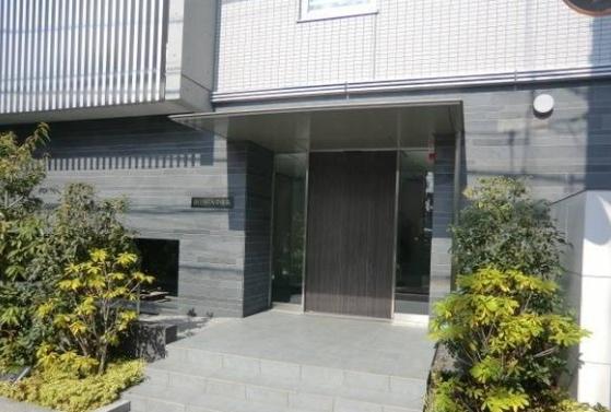 目黒区上目黒２丁目のマンション
