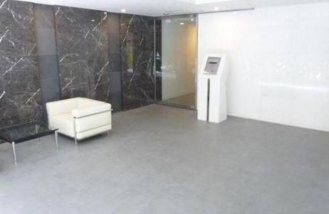 目黒区上目黒２丁目のマンション