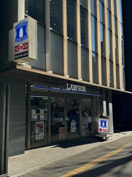 渋谷区代々木３丁目のマンション(ローソン代々木三丁目店)