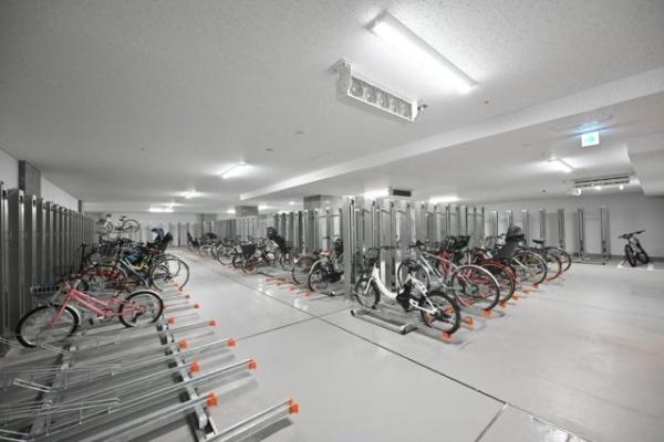 中野区中野４丁目のマンション