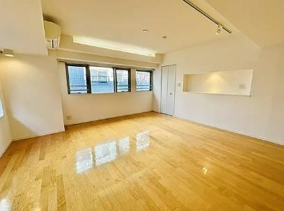 新宿区南町のマンション