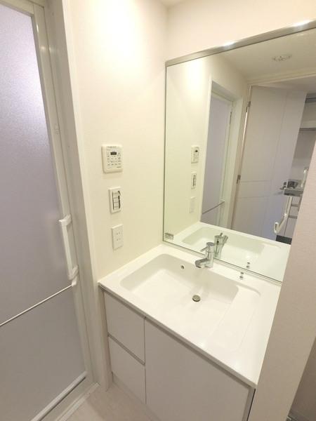 港区六本木３丁目のマンション