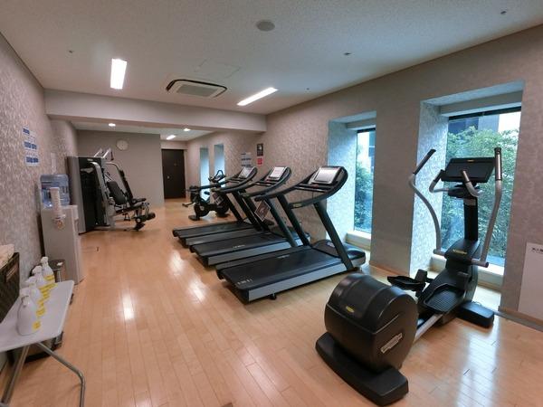 港区六本木３丁目のマンション