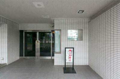目黒区中目黒４丁目のマンション
