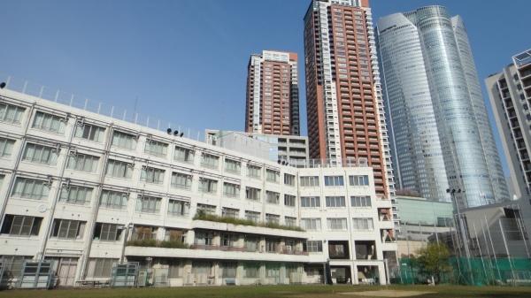 港区元麻布３丁目のマンション(東京都立六本木高校)
