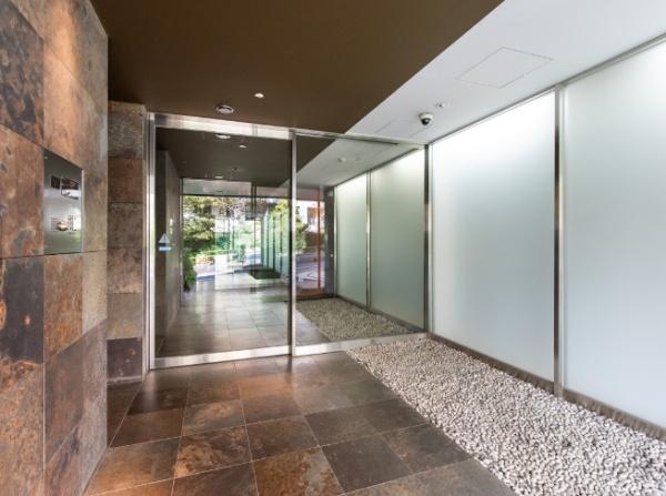港区元麻布３丁目のマンション