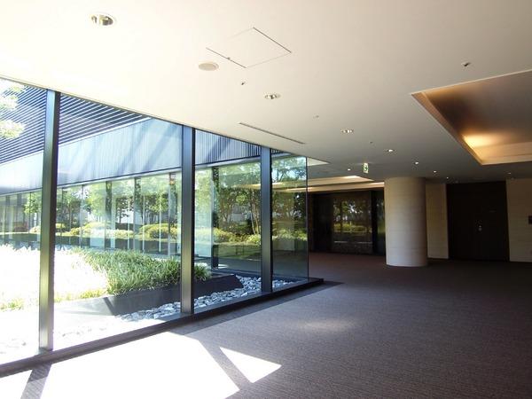 港区三田３丁目のマンション