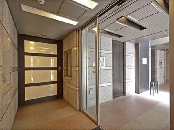 港区六本木２丁目のマンション