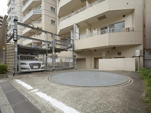 港区六本木２丁目のマンション