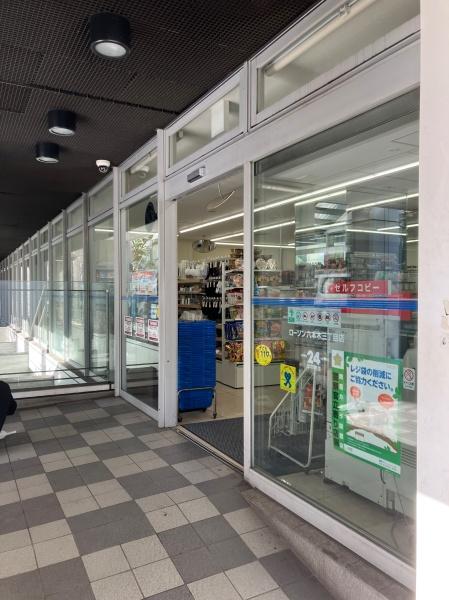 港区六本木３丁目のマンション(ローソン六本木三丁目店)