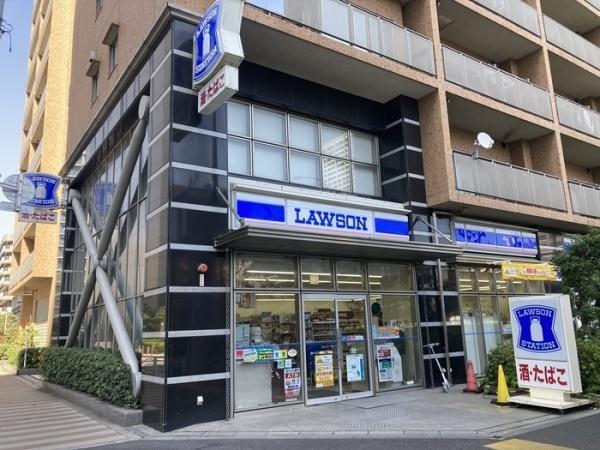港区港南４丁目のマンション(ローソン港南三丁目店)