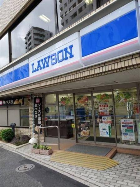 渋谷区千駄ヶ谷３丁目のマンション(ローソン北参道駅前店)