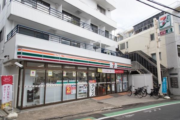 渋谷区上原２丁目のマンション(セブンイレブン渋谷富ヶ谷2丁目店)