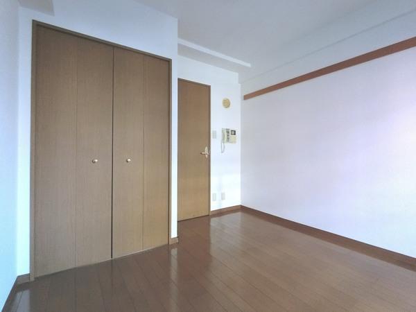 渋谷区東３丁目のマンション