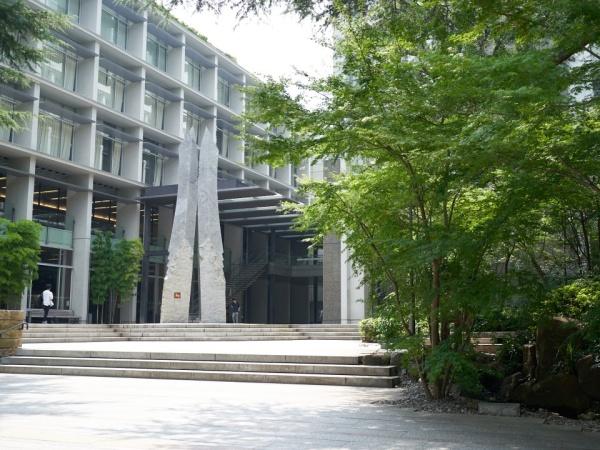 渋谷区広尾３丁目のマンション(私立國學院大学)