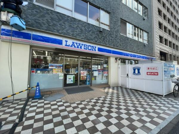 港区西新橋２丁目のマンション(ローソン西新橋愛宕下通店)
