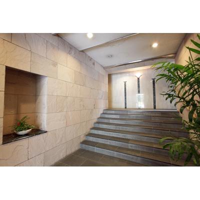 新宿区高田馬場４丁目のマンション