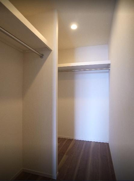 新宿区西新宿５丁目のマンション