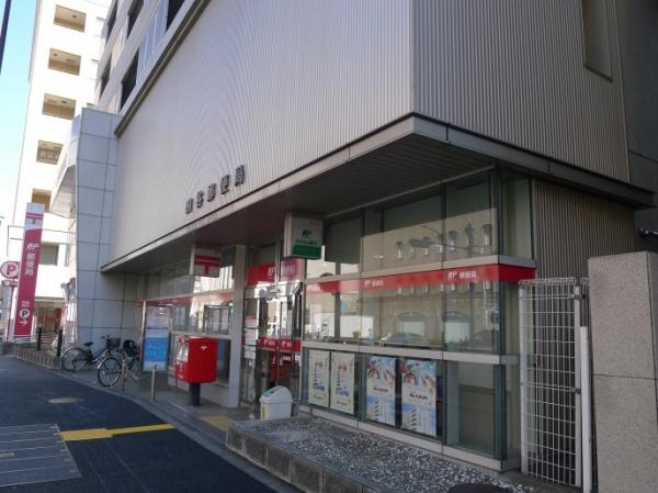 新宿区南元町のマンション(信濃町駅前郵便局)