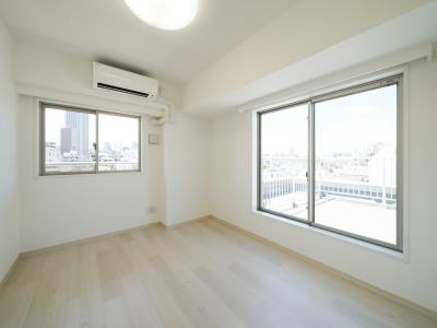 新宿区住吉町のマンション