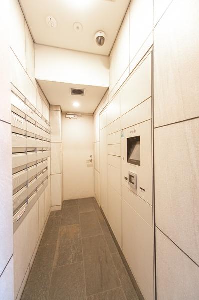 新宿区払方町のマンション