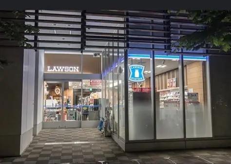 港区芝４丁目のマンション(ローソンみなとパーク芝浦店)