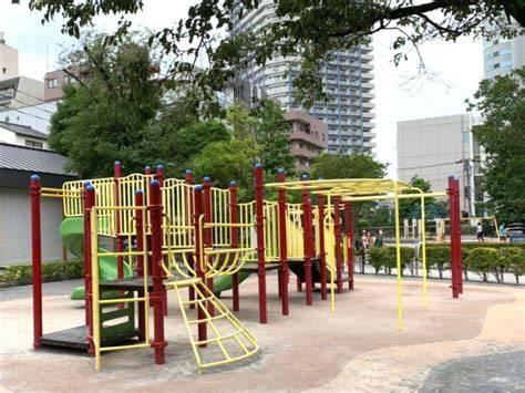 中央区勝どき４丁目のマンション(中央区立月島第二児童公園)