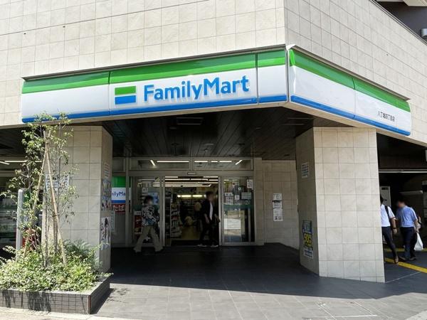 中央区入船１丁目のマンション(ファミリーマート八丁堀店)
