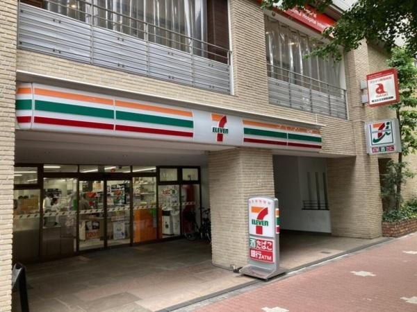 港区白金台４丁目のマンション(セブンイレブン白金台プラチナ通り店)