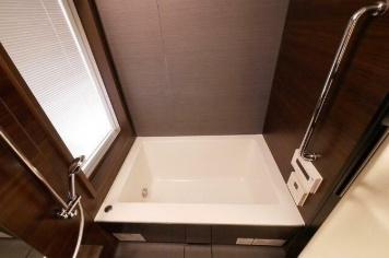 新宿区新宿６丁目のマンション