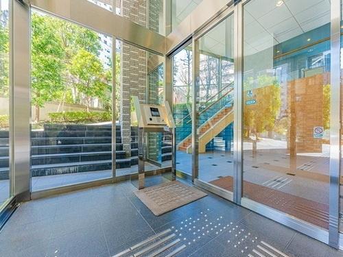 新宿区新宿７丁目のマンション