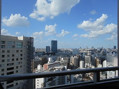 新宿区新宿７丁目のマンション