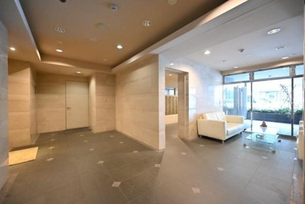 千代田区麹町１丁目のマンション