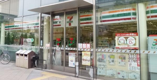 江東区古石場３丁目のマンション(セブンイレブン江東深川ギャザリア店)