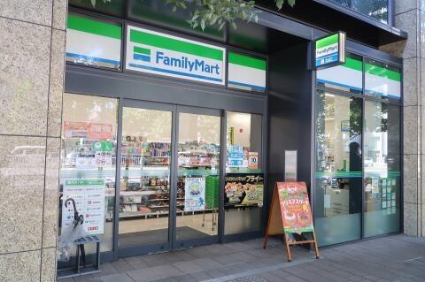 文京区小石川２丁目のマンション(ファミリーマート文京春日白山通り店)