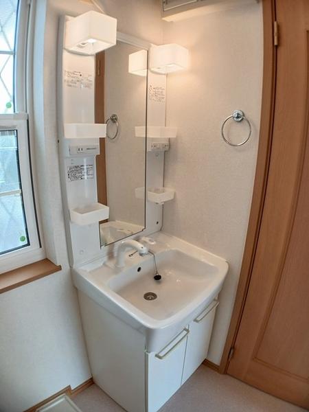 ラ シエスタ(洗面台・洗面所)