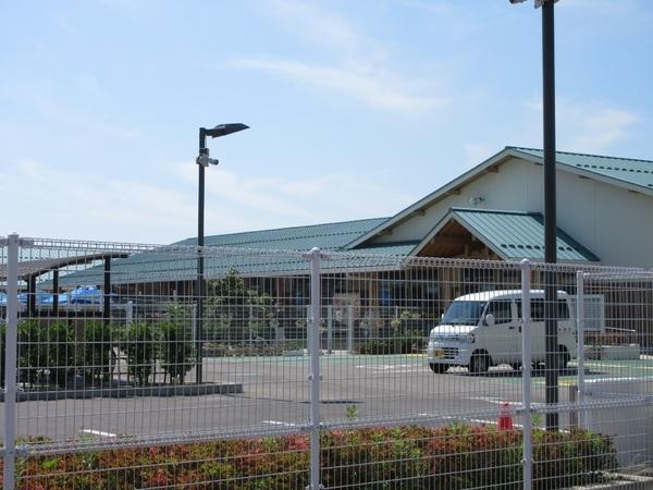 アミティハイツ１(米原市立まいばら認定こども園)