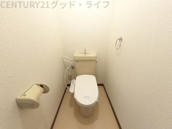 プリーザントハウスＪ－1