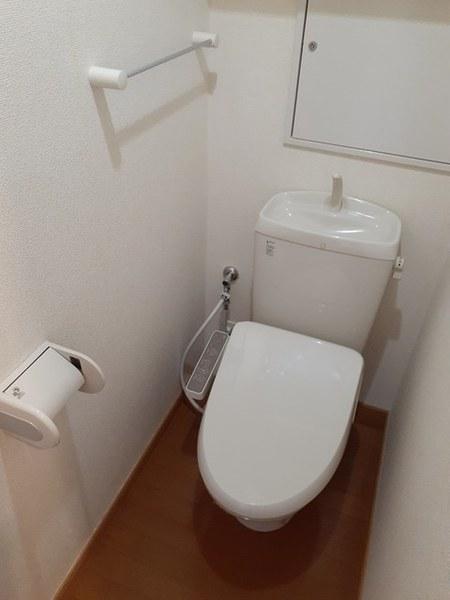 フォーリスト　ヴィレッジ弐番館