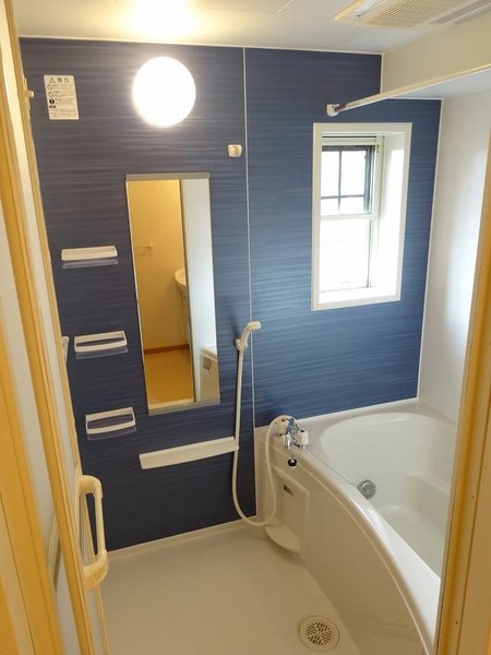 エヴァーアトラス(バス)