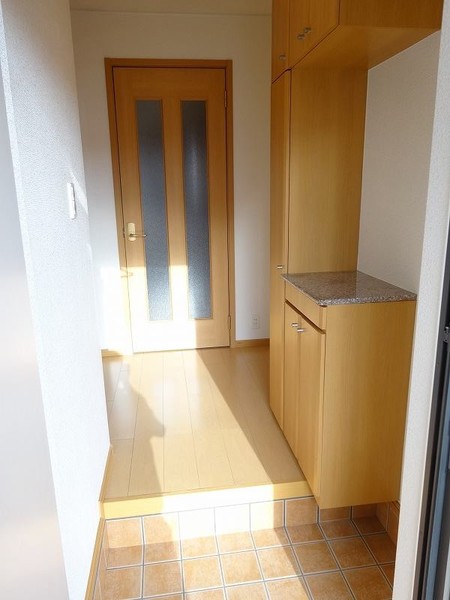 エヴァーアトラス(玄関)