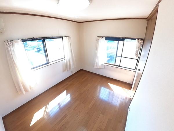 米原市坂口貸家(洋室)