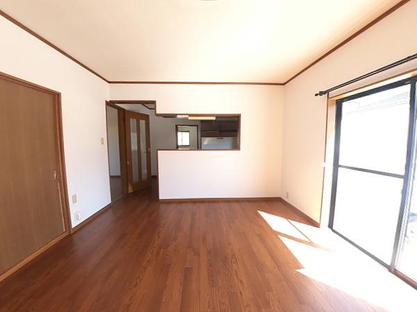 米原市坂口貸家