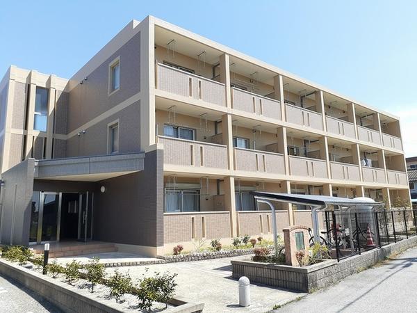 フォーリスト　ヴィレッジ弐番館