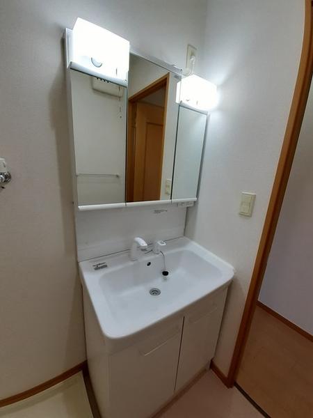 フォーリスト　ヴィレッジ弐番館