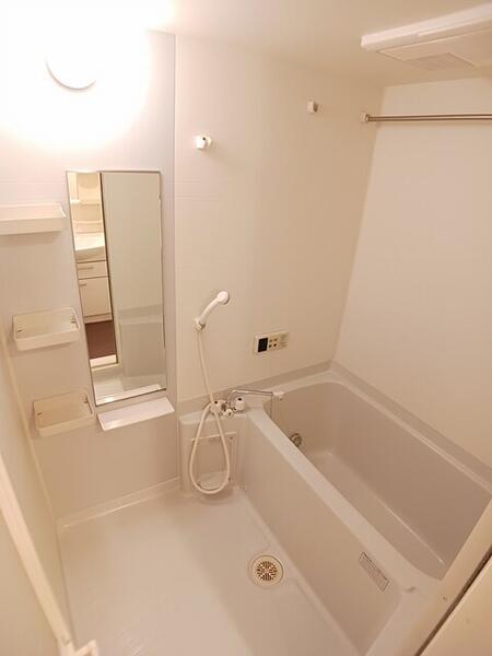 エスト ヴィラージュ(バス)