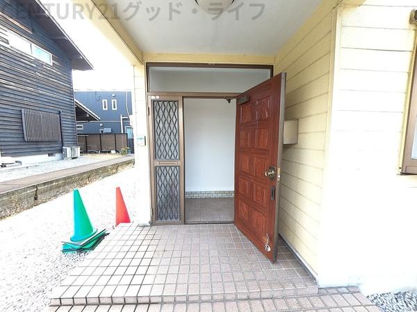 神照町貸家東棟