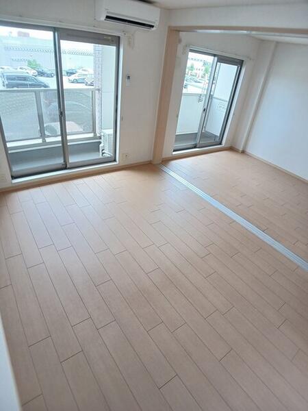 ディアコート(リビング)