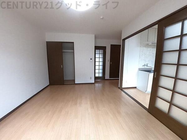 メゾン中村(洋室)