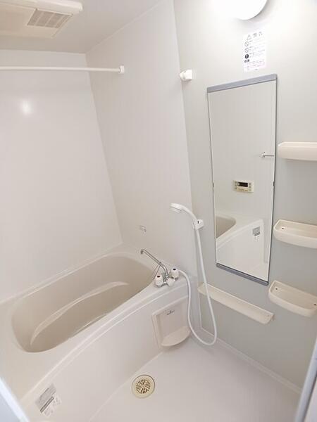 エフインフィニート(バス)